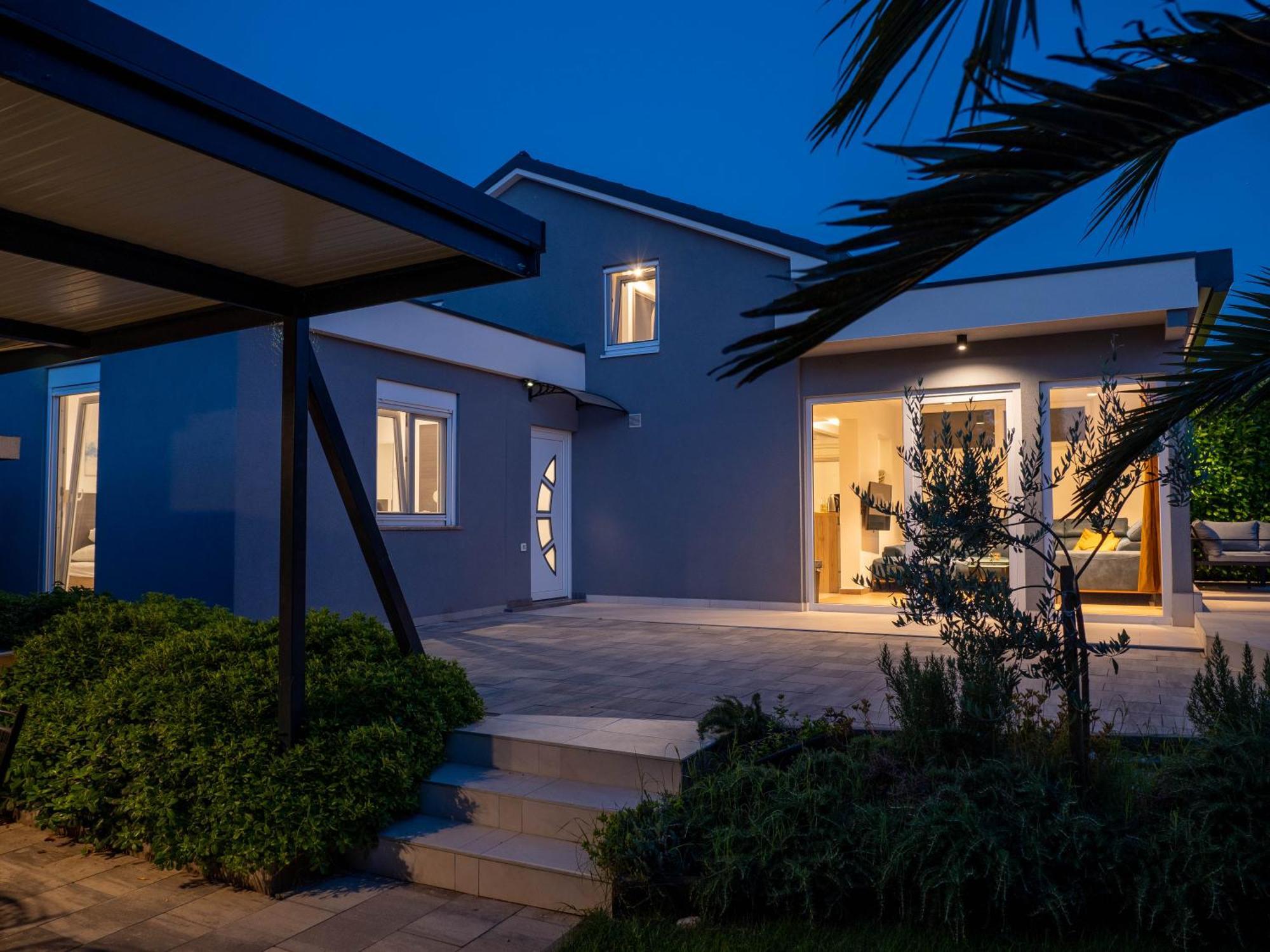 Villa Vinky 普拉 外观 照片